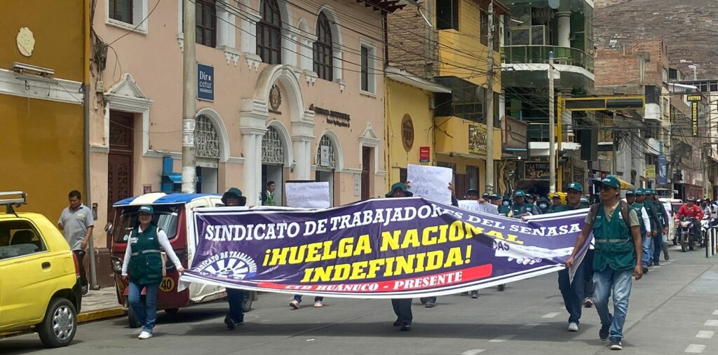 exigen aumento de sueldos