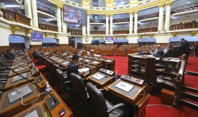 canjeaban obras por votos