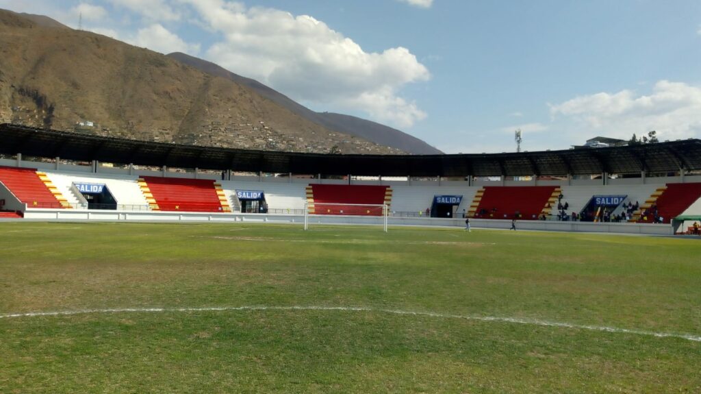 Complejo Deportivo de Paucarbamba