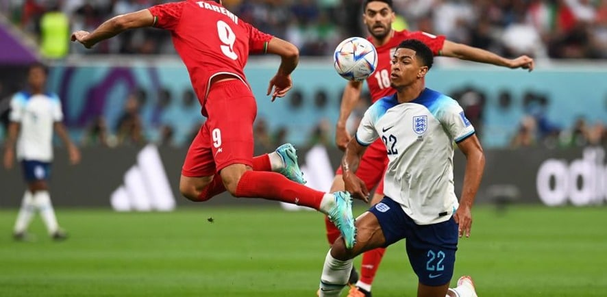 Inglaterra aplastó a Irán