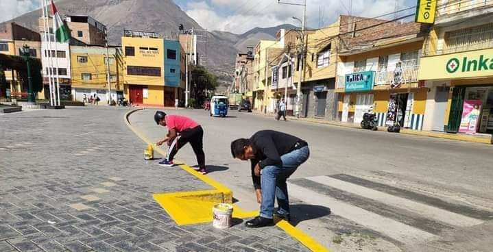 Pintan la señalización