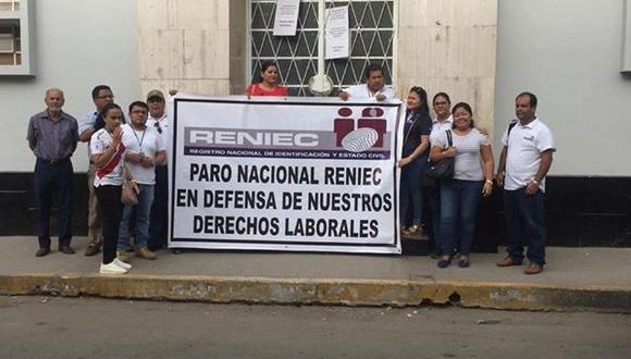 Trabajadores del Reniec