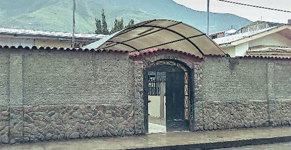 A defender el terreno del Colegio Leoncio Prado