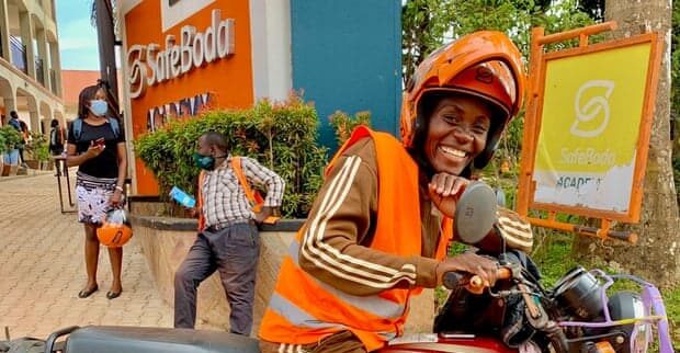 Conductora rompe los tabúes ugandeses