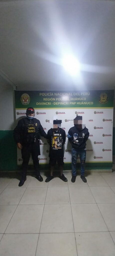 Cogotearon y robaron