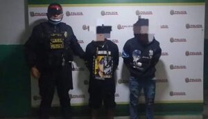 Cogotearon y robaron