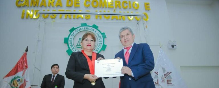 JNE entregó credenciales