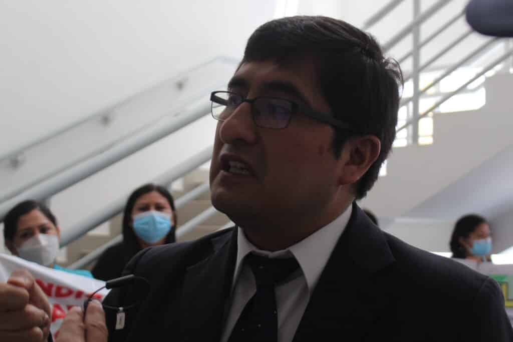 Trabajadores CAS 004