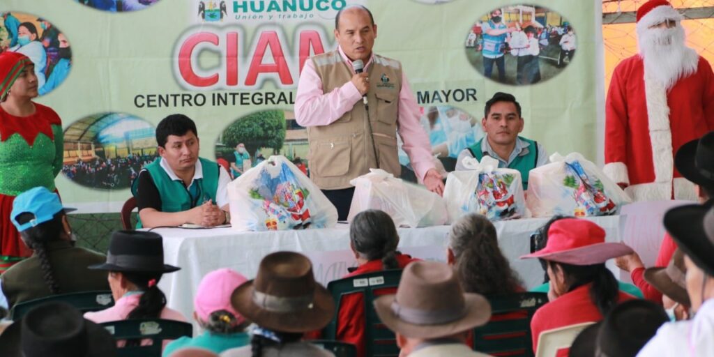 Agasajados por alcalde