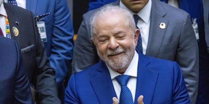 Lula se sube el sueldo