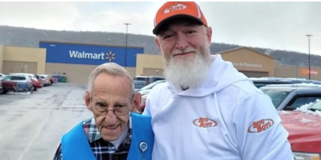 Vídeo viral recauda 100 000 dólares