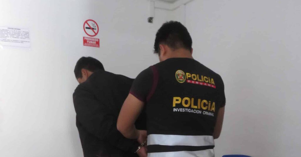 Tocamientos indebidos a niña