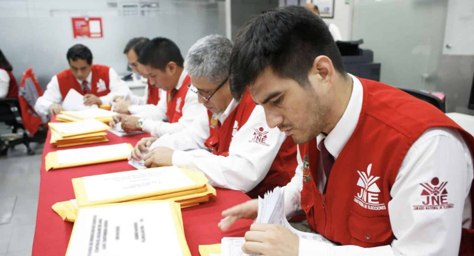 Elecciones complementarias