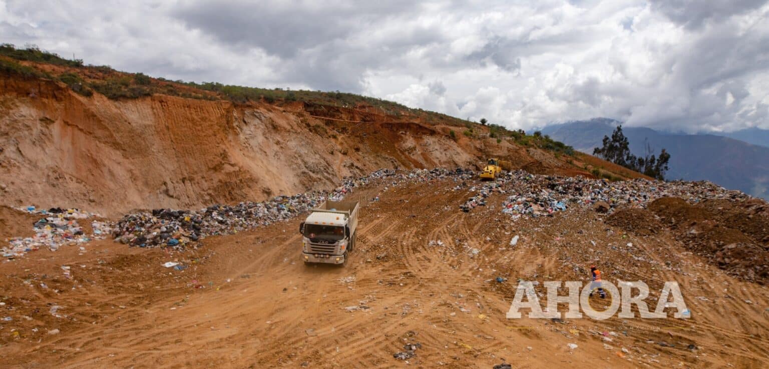 Primer relleno sanitario