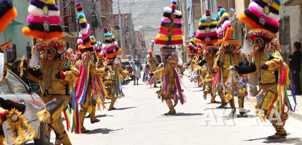 Asociación cultural Huánuco Canta y Baila