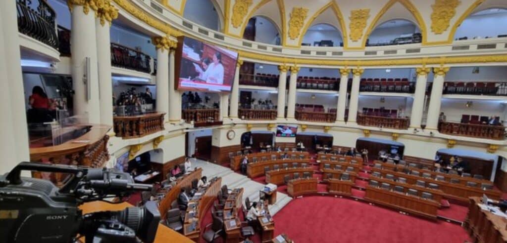 Congreso votará hoy reconsideración para adelantar elecciones para este año