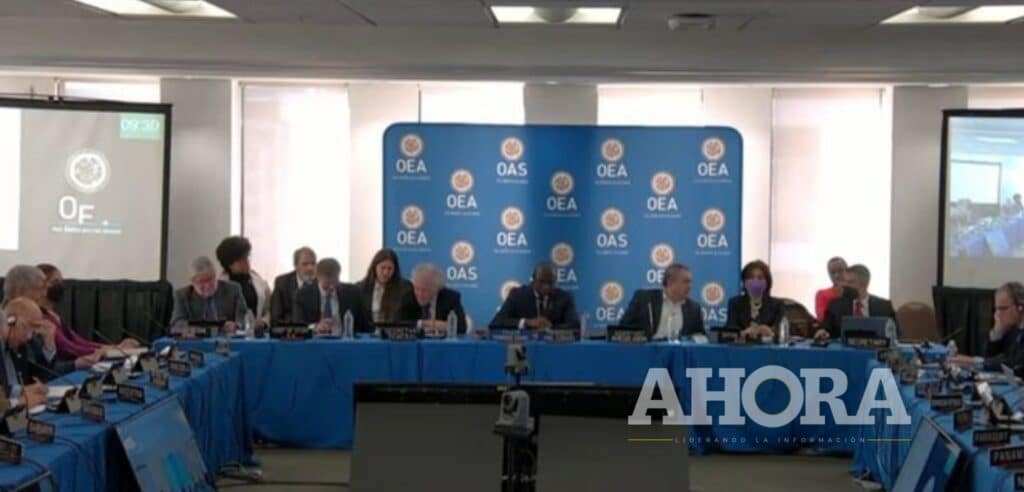 OEA solicita al Perú convocar a elecciones urgentemente tras convulsión social