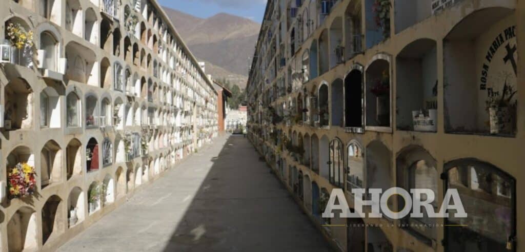 Denuncia cambio de lápida en una tumba del Cementerio General
