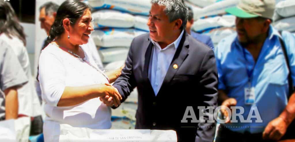 25 toneladas de insumos