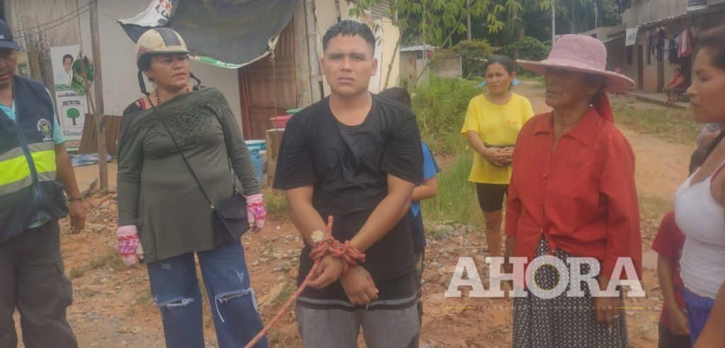 Amarran de las manos a ladrón que fue descubierto con electrodomésticos robados