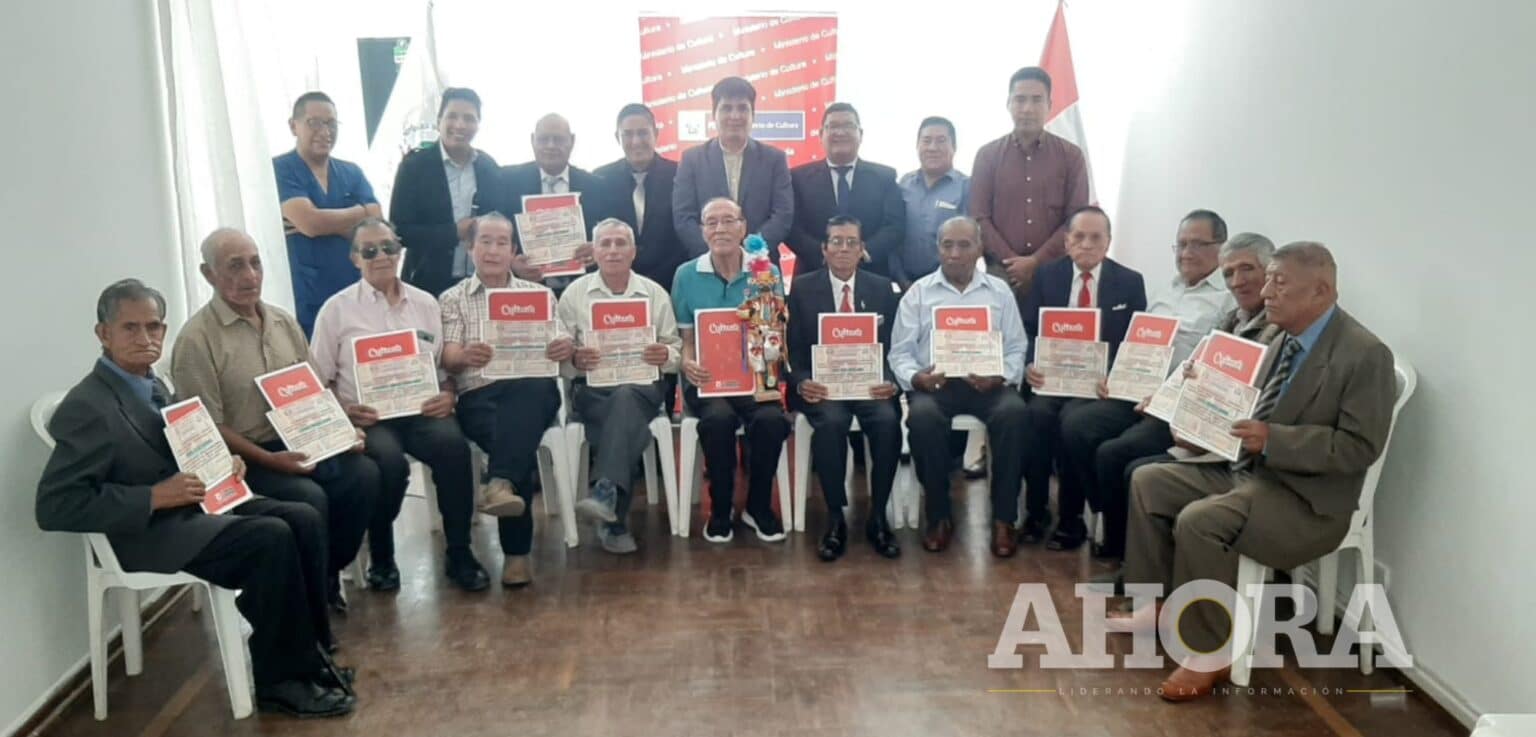 Rinden homenaje a 17 músicos que cultivaron el folclore huanuqueño en los años cincuenta