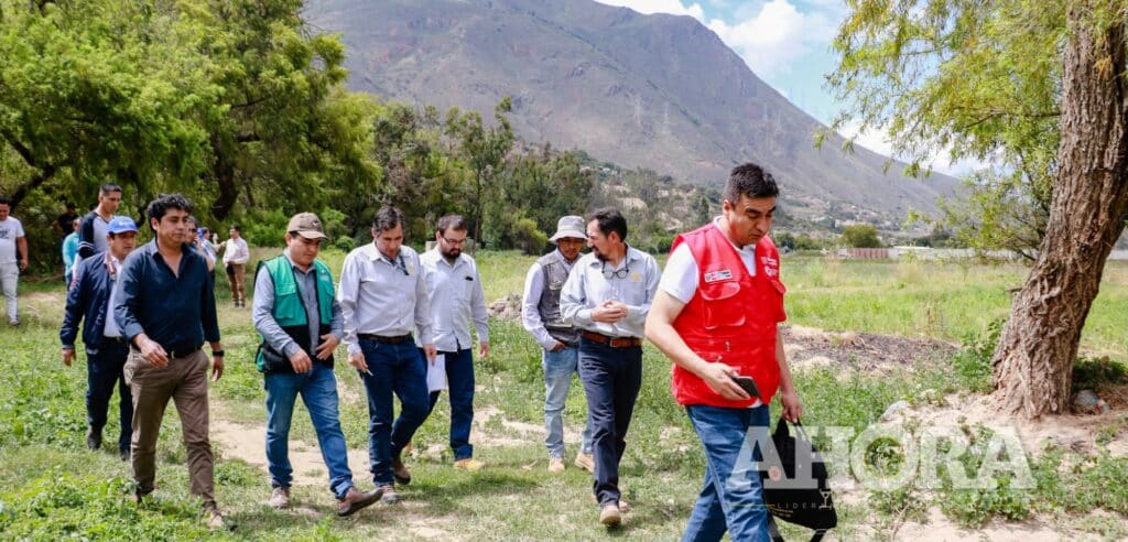 Realizan levantamiento topográfico para la construcción de la PTAR