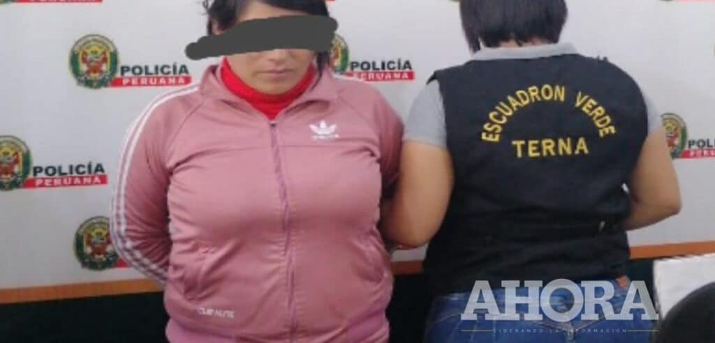 https://ahora.com.pe/hombre-abandona-escopeta-y-huye-de-policia/