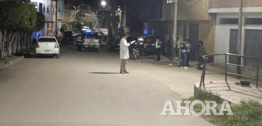 De noche: Marcas golpearon y robaron S/ 60 mil a galeno en la puerta de su casa en Amarilis