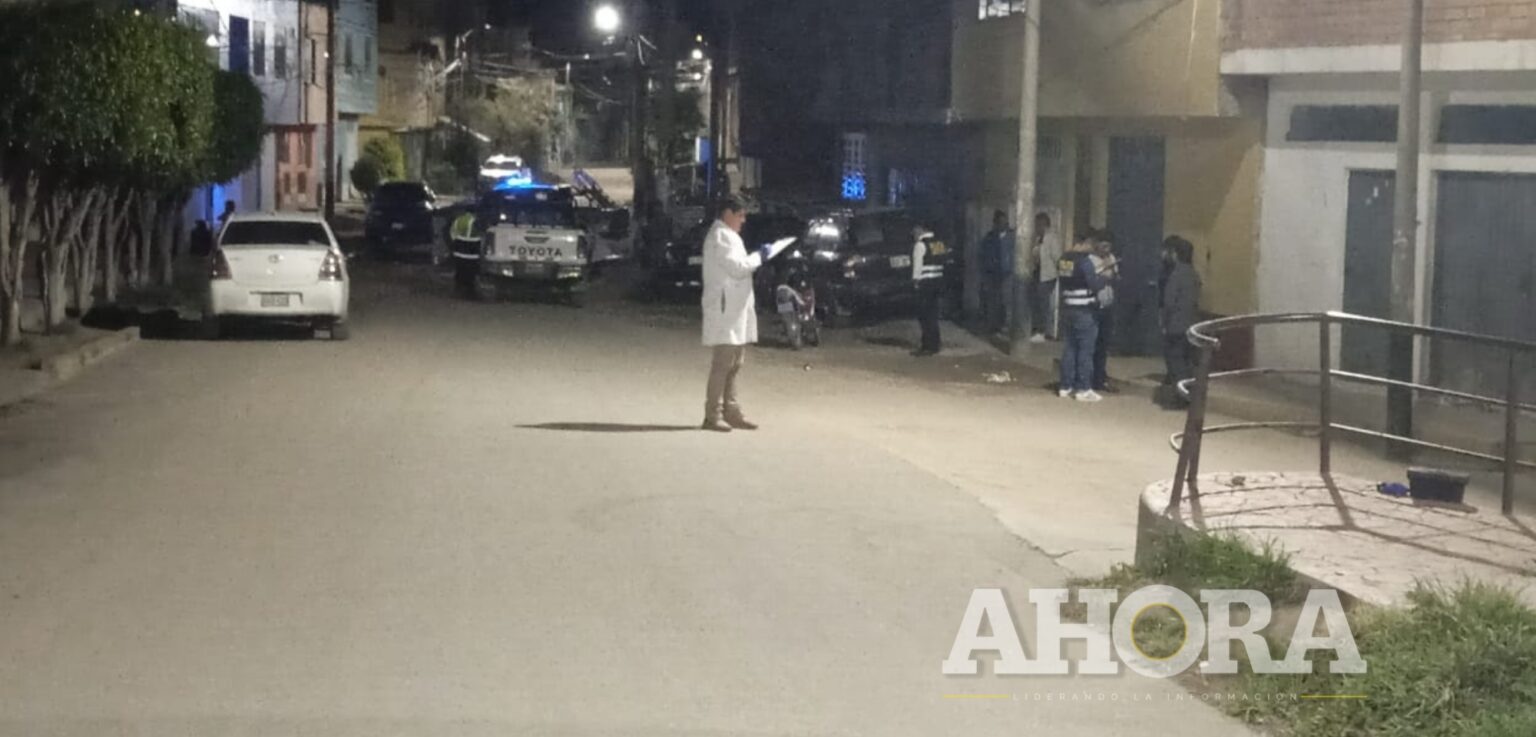 De noche: Marcas golpearon y robaron S/ 60 mil a galeno en la puerta de su casa en Amarilis