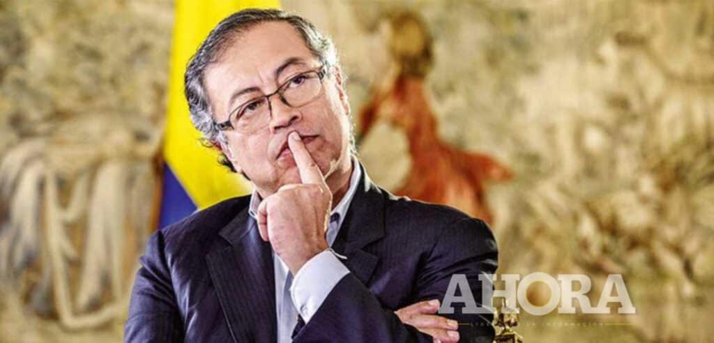 Petro fue tildado de “terrorista” y lo declaran “persona no grata” del Perú