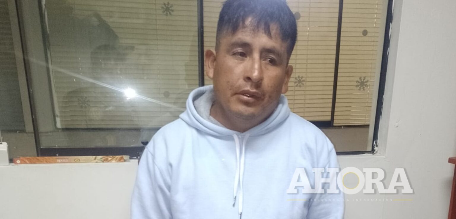 Capturan a cantante acusado de integrar banda “Los Reyes de Pomares”, dedicada a la venta de droga