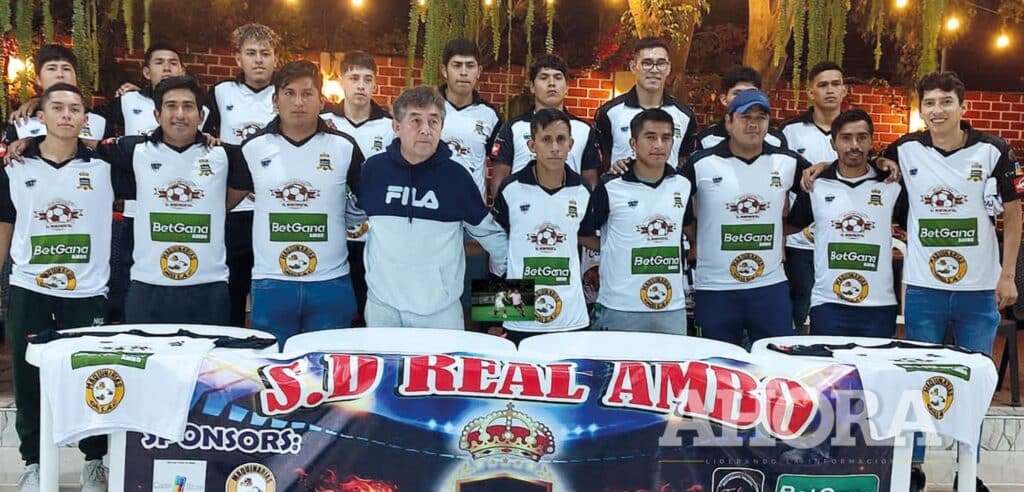 Real Ambo el otro club grande ambino se presentó ante su hinchada