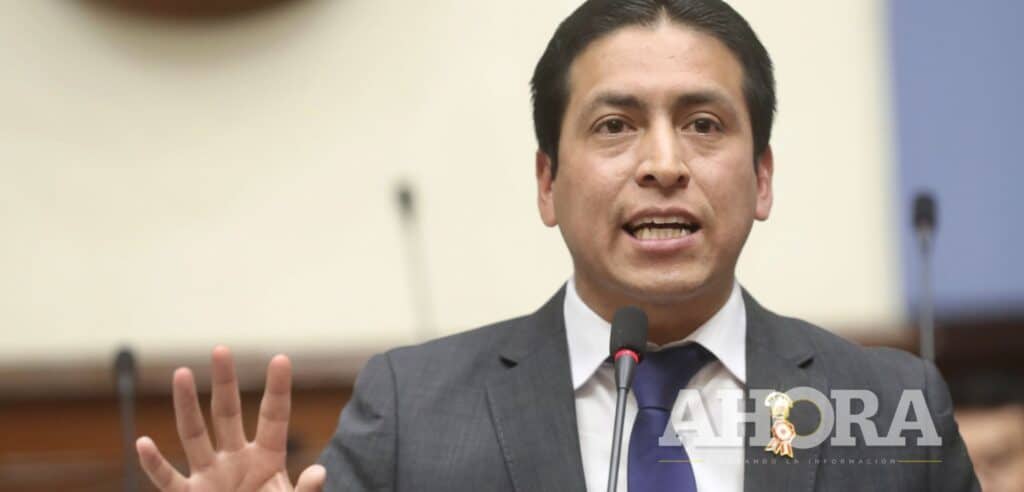 Corte Suprema dicta 9 meses de prisión preventiva para excongresista Freddy Díaz