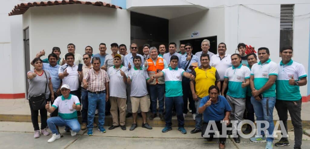 Antonio Pulgar y transportistas firmaron acta de ampliación de habilitación para vehículos M1