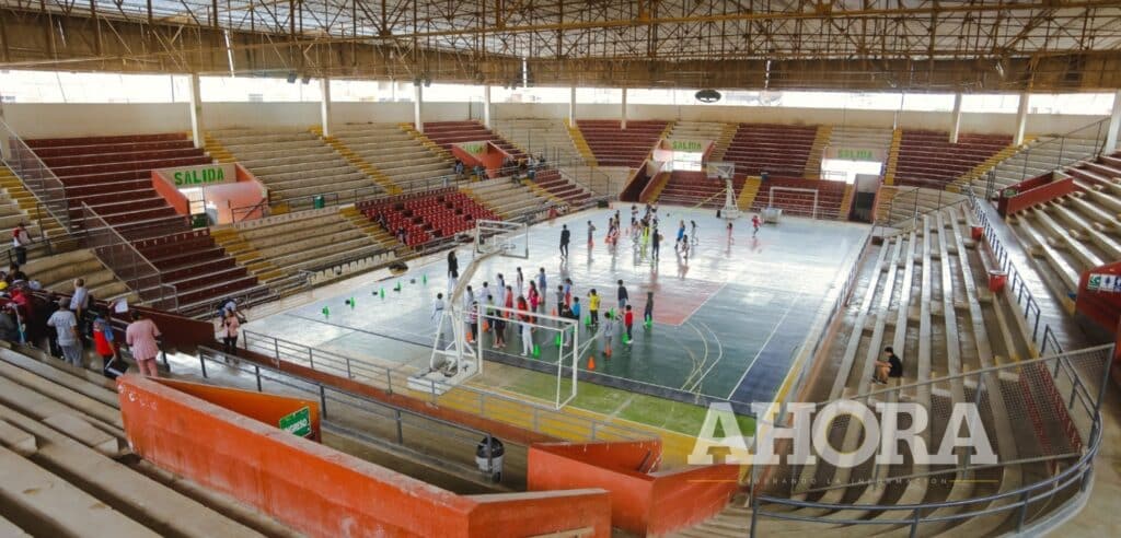 Gobernador de Huánuco modernizará los coliseos Kotosh y 15 de Agosto
