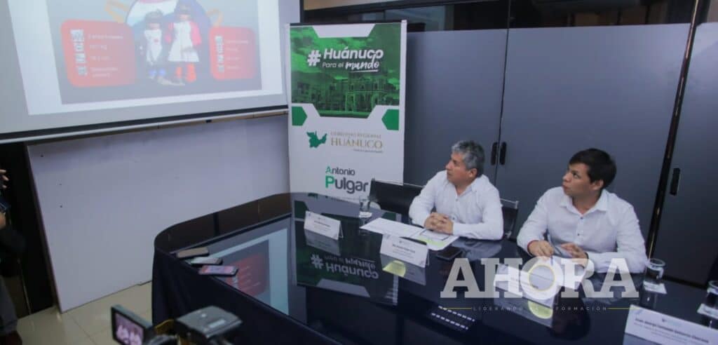 Gobernador Antonio Pulgar y MVCS buscan mejorar la calidad del agua potable