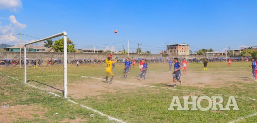 En Tocache comenzó el torneo y ganaron los candidatos