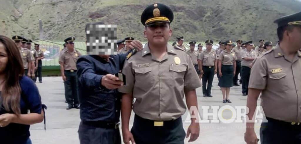 Capturan a policía acusado de pedir coima de S/200 a comerciante