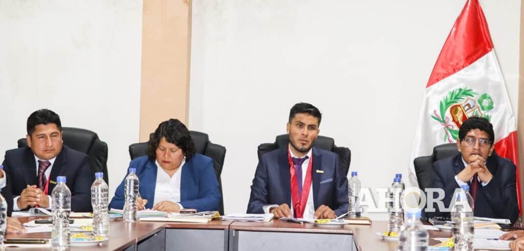 Rechazan aumento de dietas del gobernador, vicegobernador y consejeros