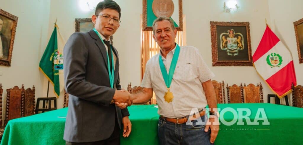 Alcalde Jara reconoce a joven huanuqueño por llevar el nombre de la ciudad al panorama mundial