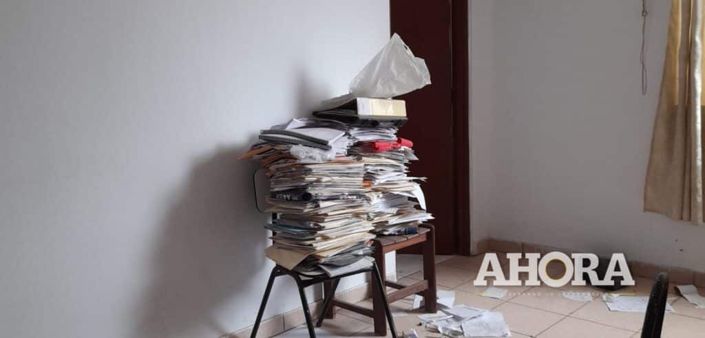 Policías desalojaron a abogado que adeudaba 15 años de renta