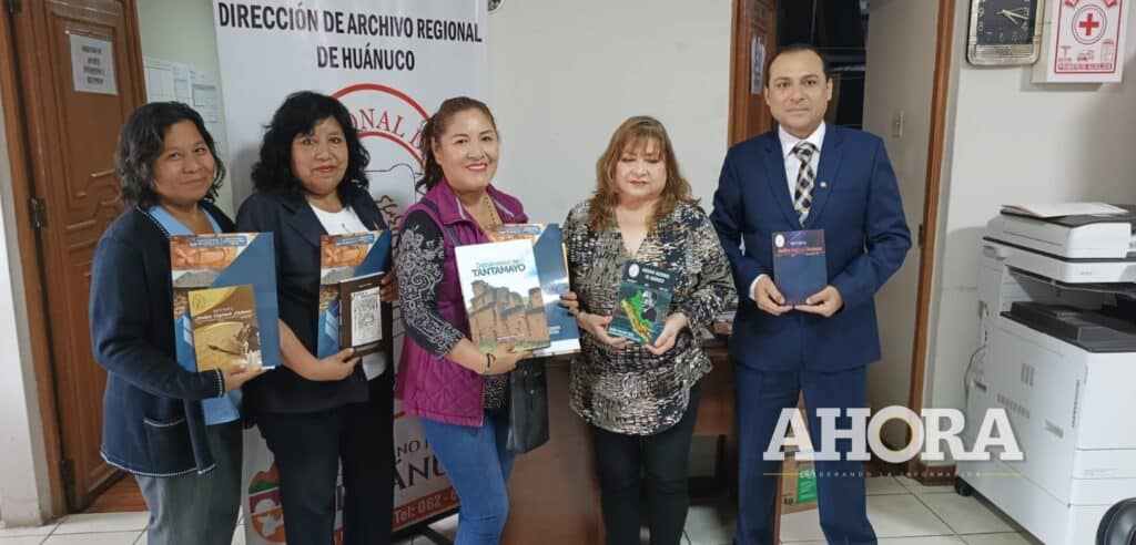 Archivo Regional donó libros a los colegios Las Mercedes y Marino Meza