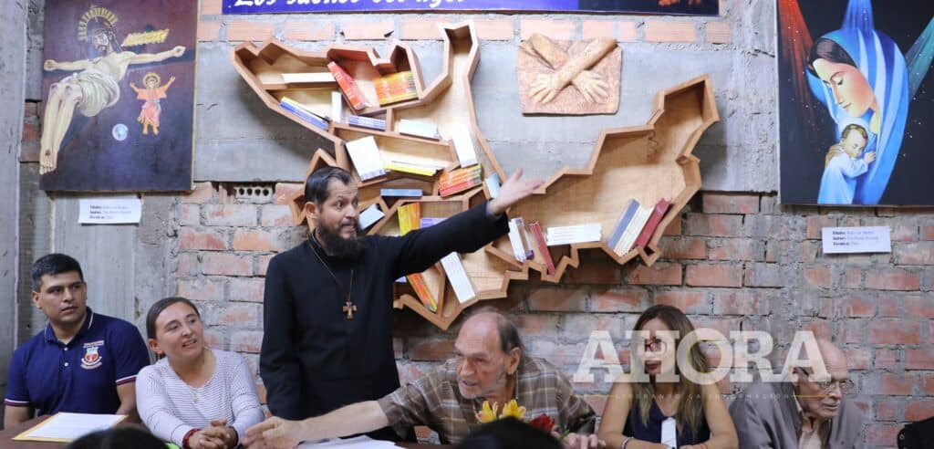 Inauguran “Café literario” en Tomaykichwa