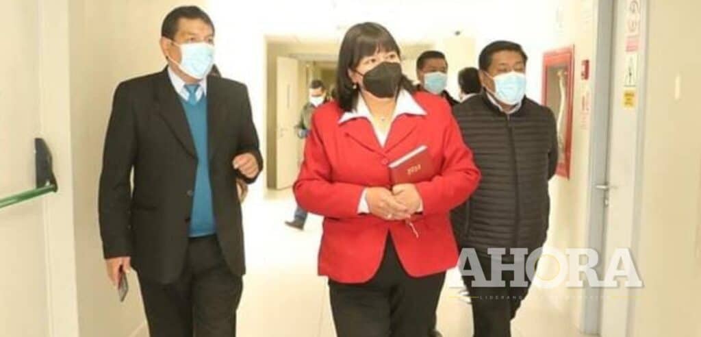 Vicegobernadora inspecciona hospital regional tras irregularidades en la entrega de alimentos