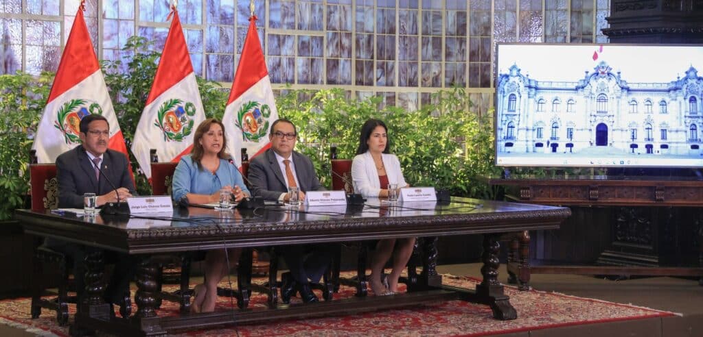 Dina Boluarte confirmó que “El Niño Costero” y “Niño Global” azotará Perú