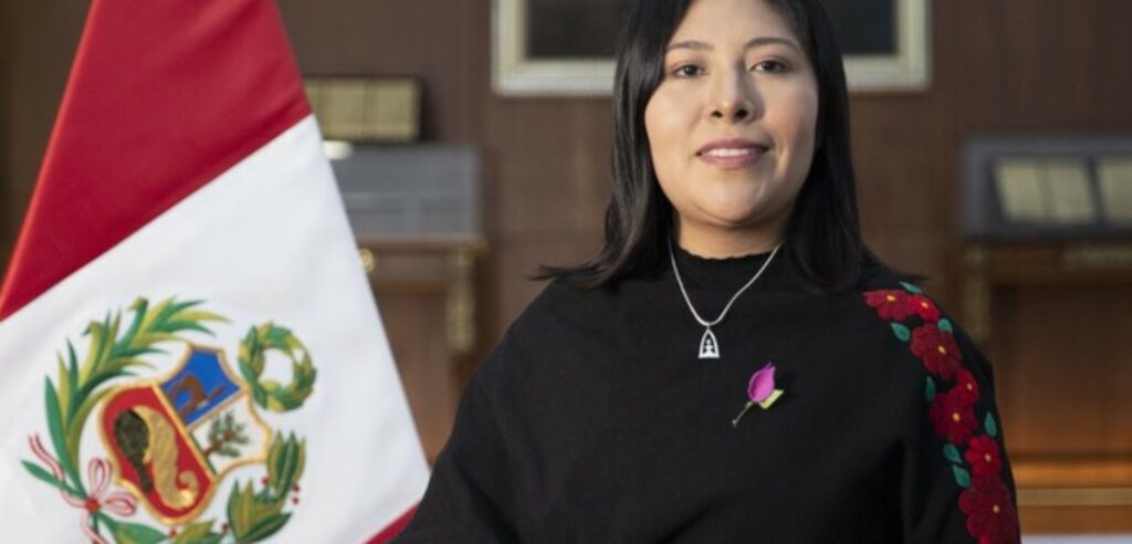 Congreso aprueba acusar constitucionalmente a Betssy Chávez y exministro Huerta