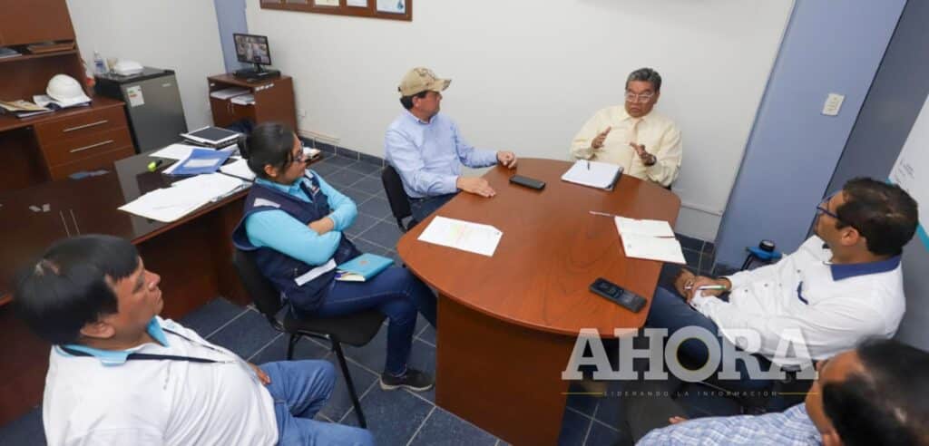 Exigen acciones inmediatas contra empresa CR20 tras emergencia hídrica