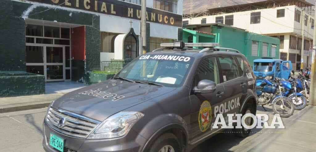 Dos sujetos fueron detenidos tras despojar las pertenencias de una mujer