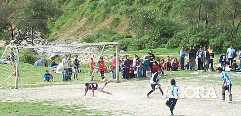 Vista Alegre es el único puntero en la Liga de Huariaca