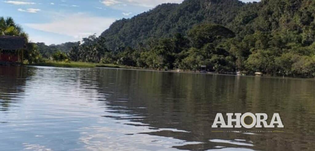 Mujer muere tras volcar con trimoto en La Laguna de Los Milagros